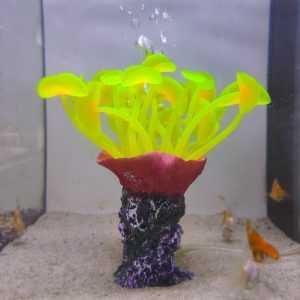 TLS SH596 Akvaryum Aksesuarı Hava Taşlı Silikon 17 Cm